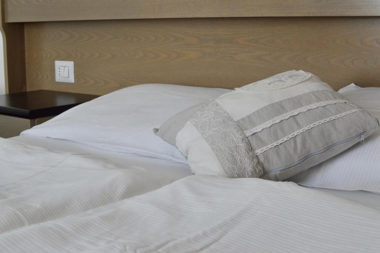 Hotel Scoiattolo Базельга-ди-Пине Экстерьер фото