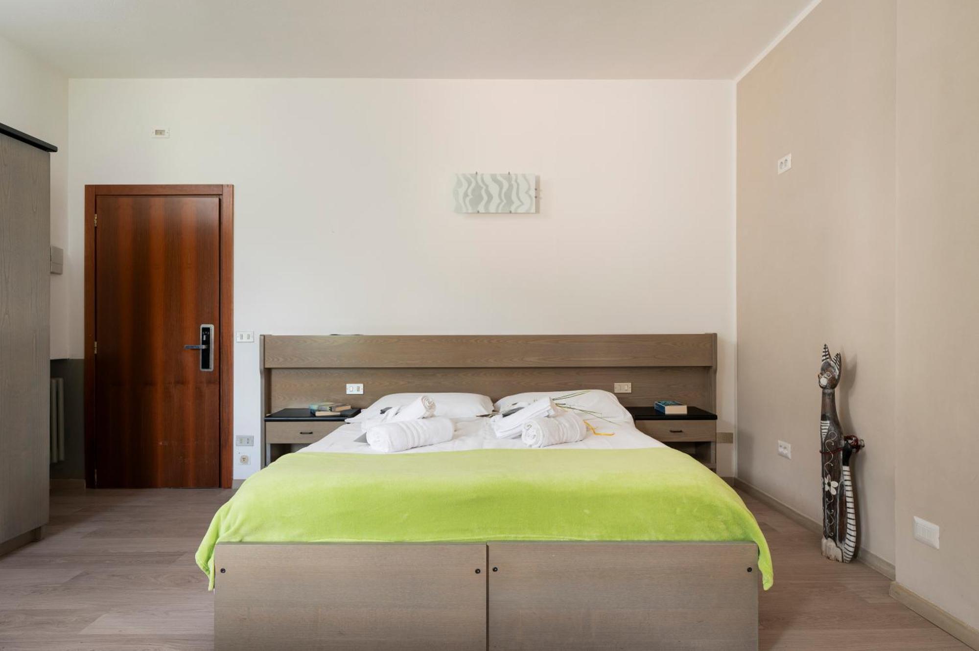 Hotel Scoiattolo Базельга-ди-Пине Экстерьер фото