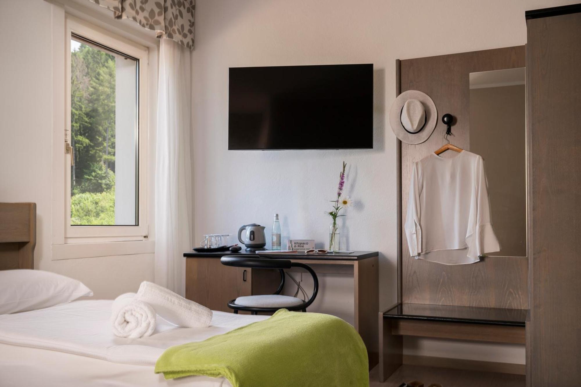 Hotel Scoiattolo Базельга-ди-Пине Экстерьер фото