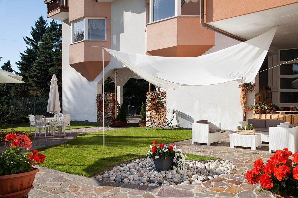 Hotel Scoiattolo Базельга-ди-Пине Экстерьер фото