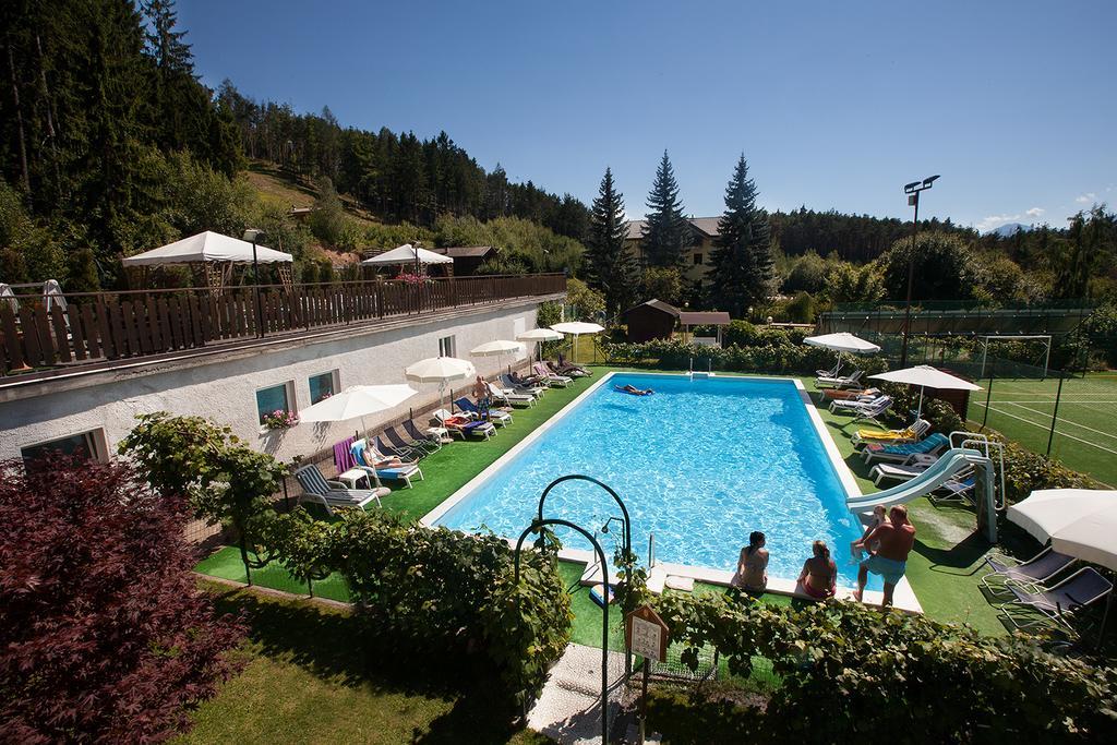 Hotel Scoiattolo Базельга-ди-Пине Экстерьер фото
